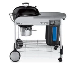 Weber 22.5in Performer Deluxe (Black)